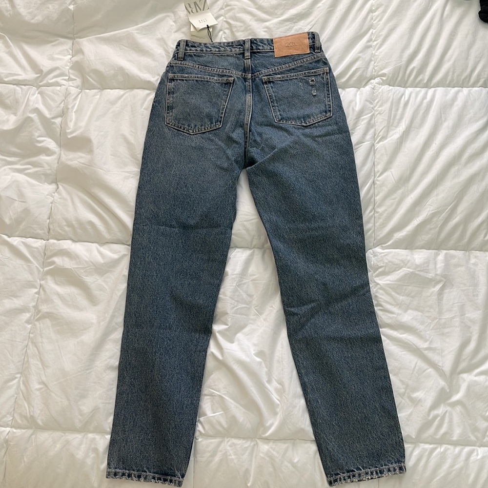 Zara High Rise Ripped Mom Jeans - Picture 2 of 5